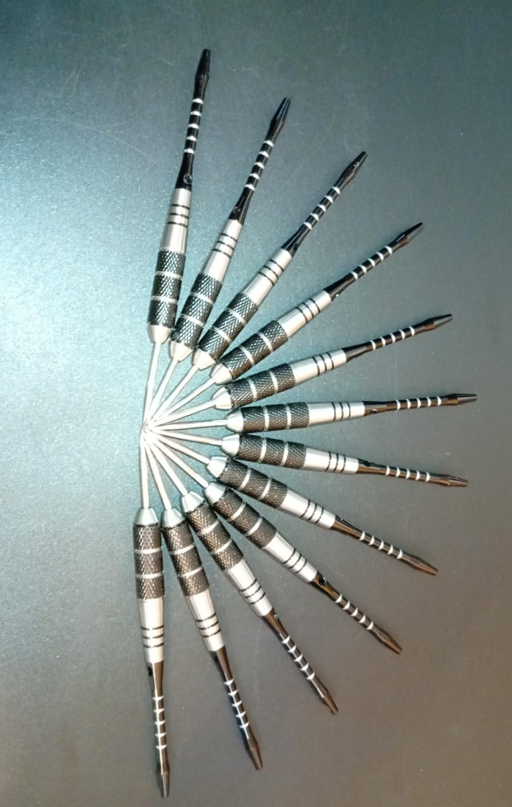 Juego de dardos con punta de acero WINSDART (paquete de 12).