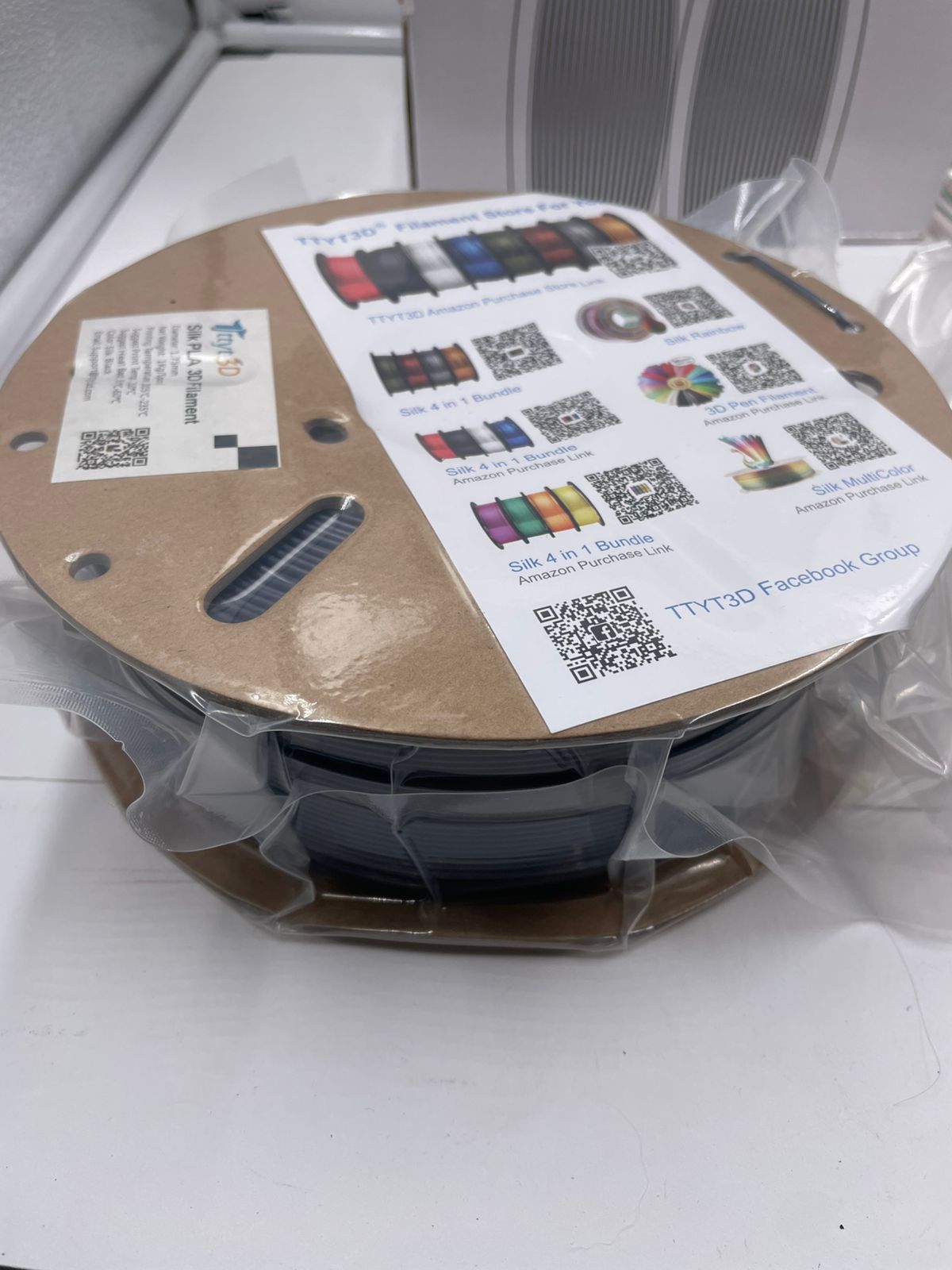 Paquete de filamento PLA 2 en 1 para impresora 3D, blanco brillante y negro.