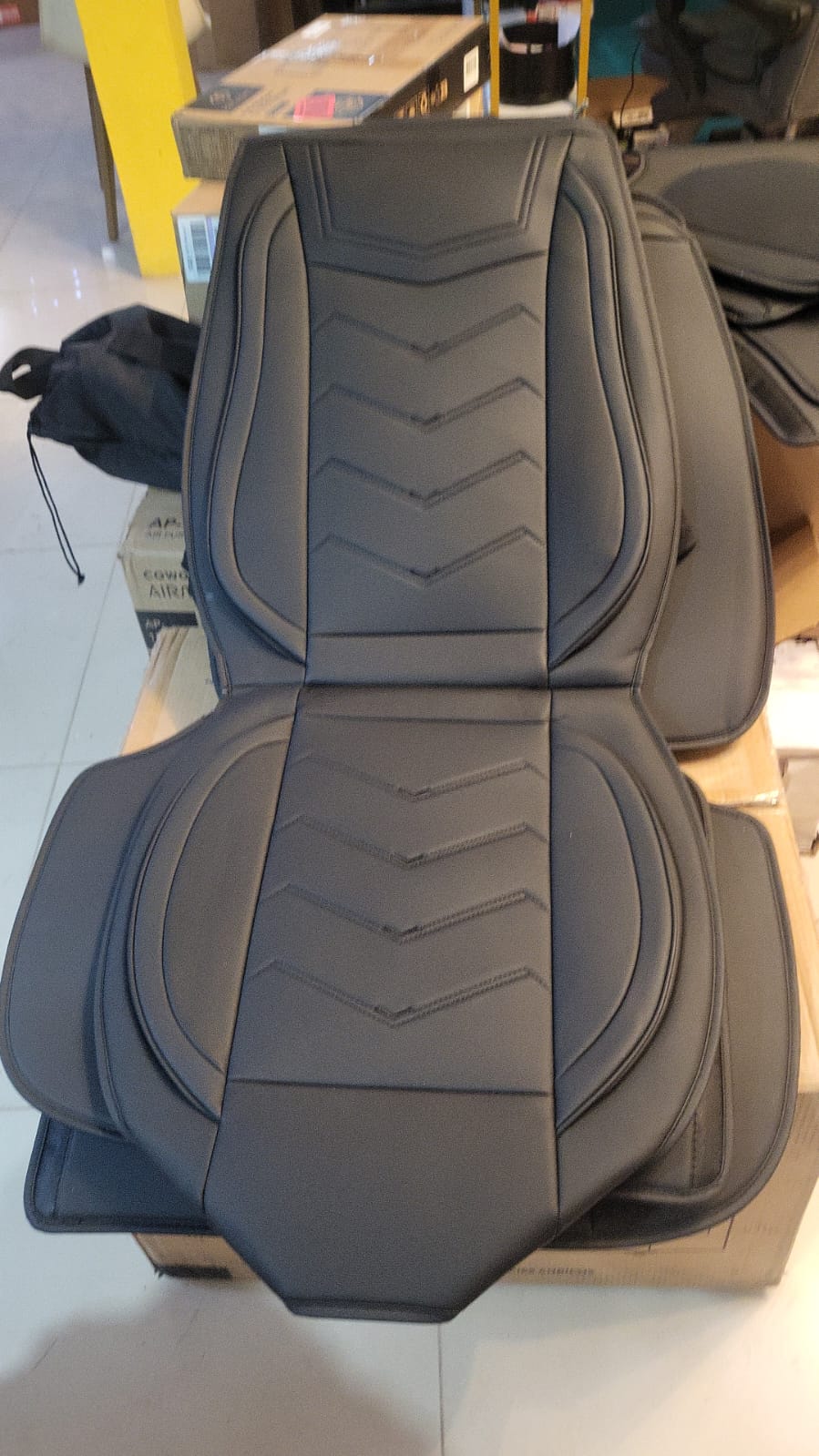Funda de Asiento de Cuero para Acura TLX 2021 todo negro.