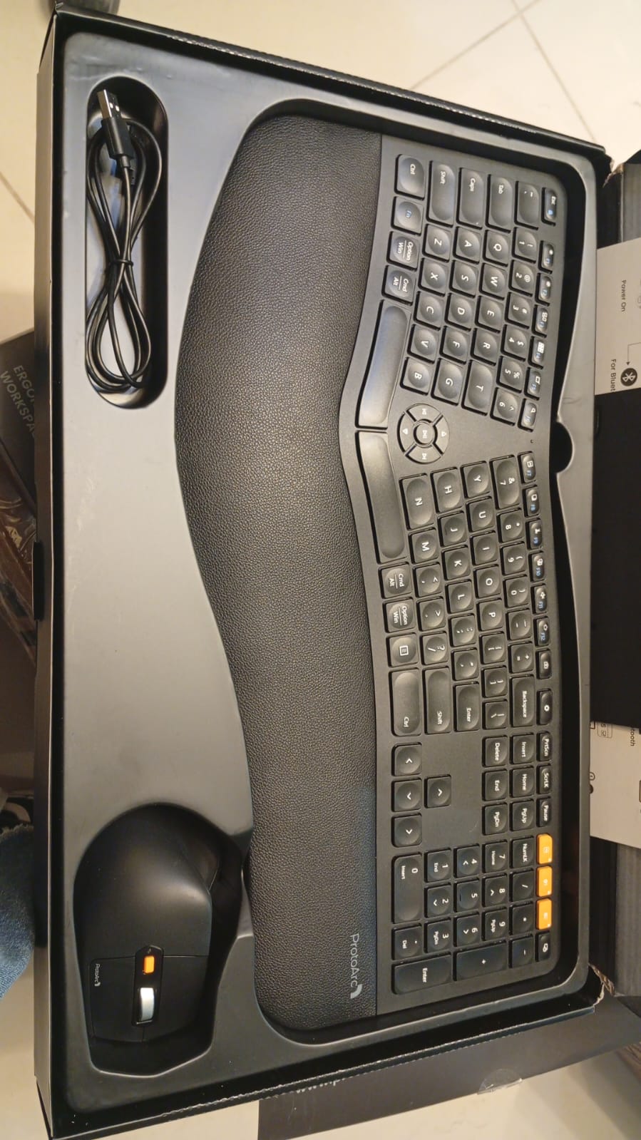 ProtoArc Teclado y mouse ergonómicos, Bluetooth, recargable. NEGRO