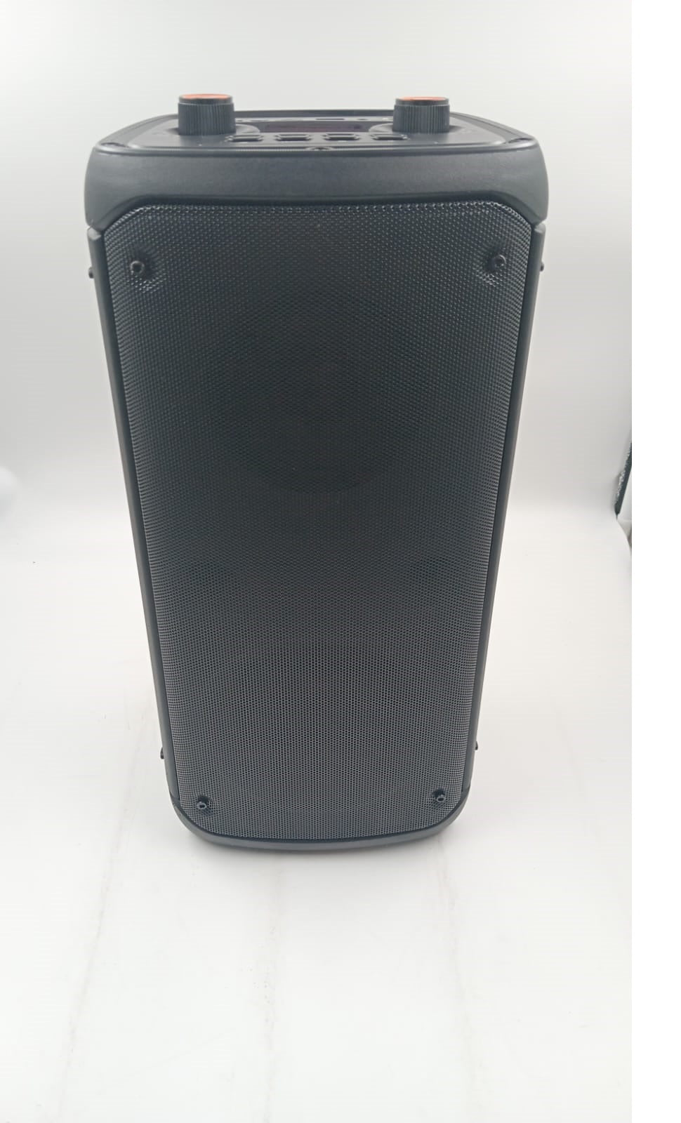 Altavoz Bluetooth Q55, con 2 microfonos, luces RGB,(DETALLE).