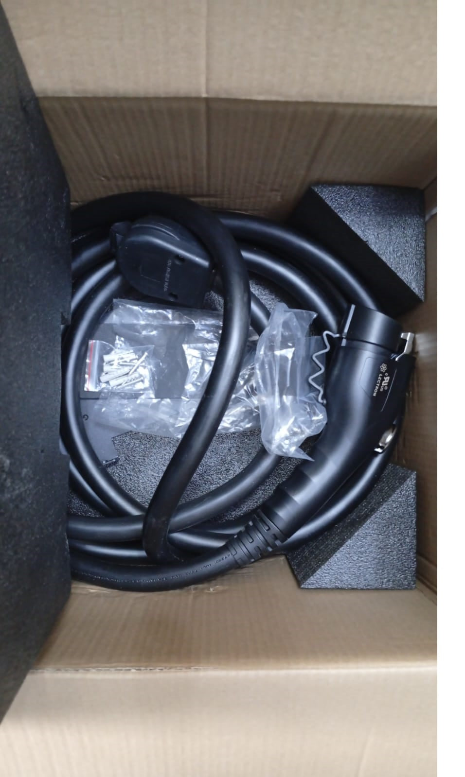 Estación de carga, para vehículos eléctricos de 48 amp.