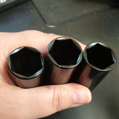 Llave de impacto inalámbrica Rivlox, con 2 baterías y cargador (USADA)