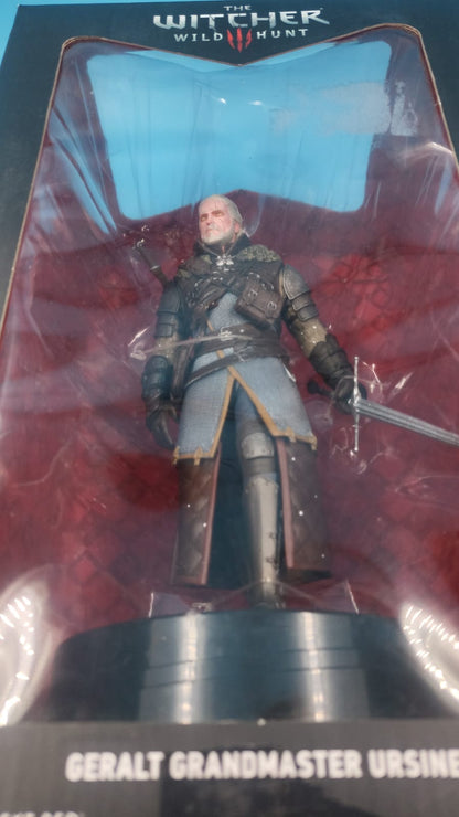 Dark Horse Deluxe The Witcher 3: Wild Hunt: Geralt Grandmaster Ursine Figura