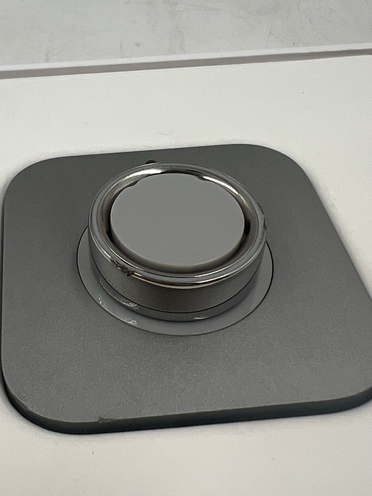 Oura Ring 4 - Plata Talla 9 Anillo inteligente (USADO)