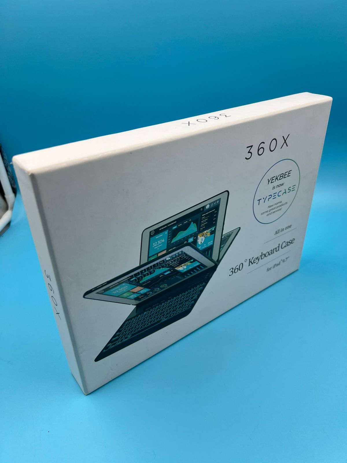 YEKBEE Funda con teclado 360X para iPad de 11"