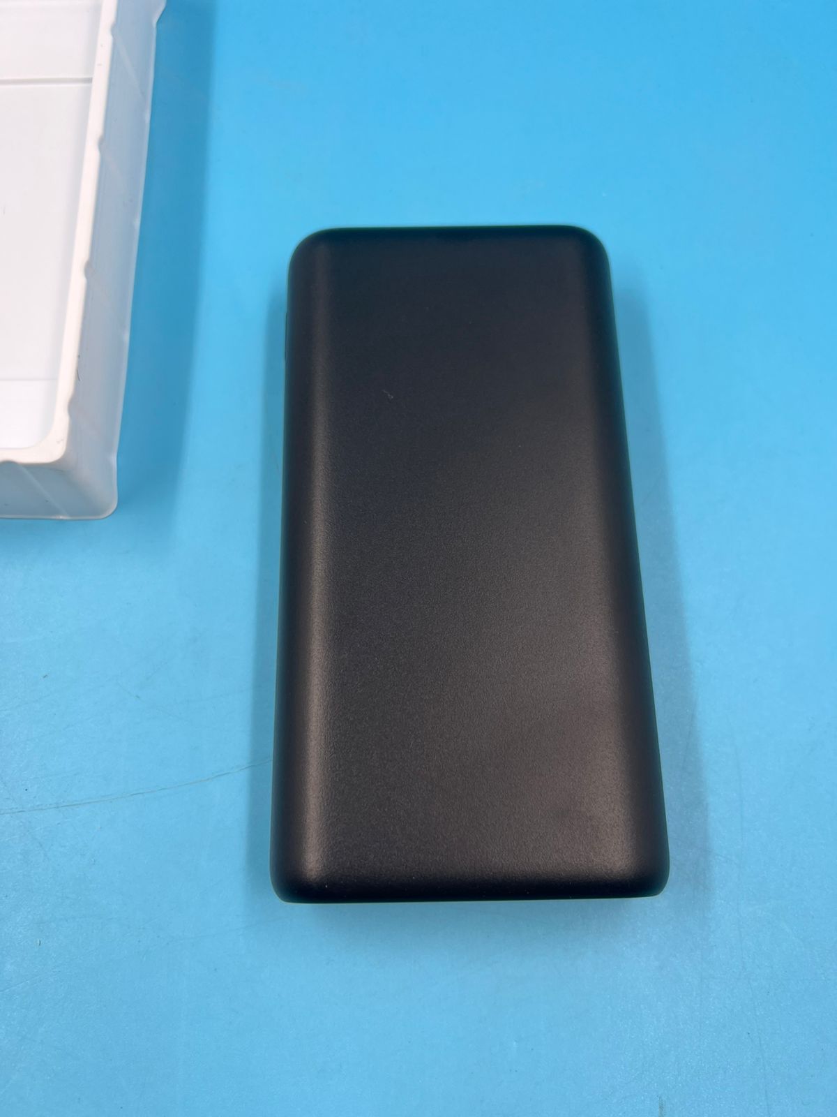 Cargador portátil de 38800 mAh HX200K1 (USADO)
