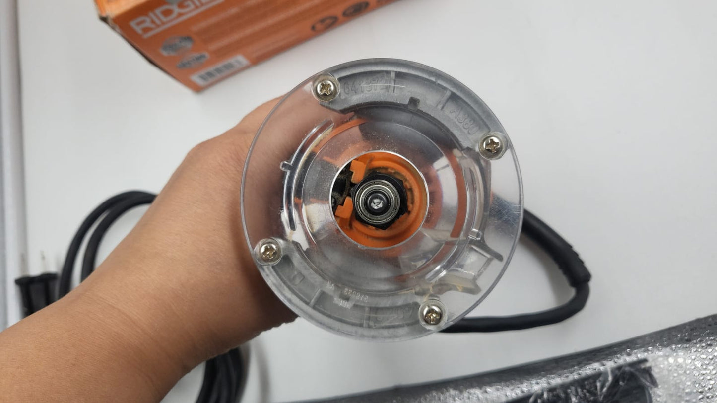 Enrutador compacto con cable 5.5 Amp USADO RIDGID  R24012