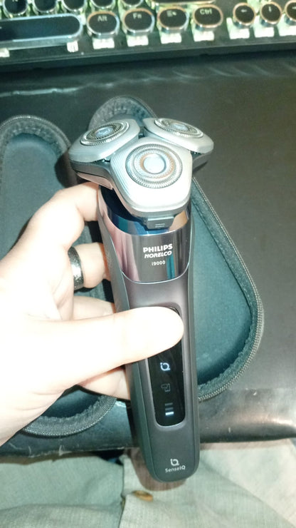 Afeitadora eléctrica, Philips Norelco i9000, en seco y húmedo, 360º.