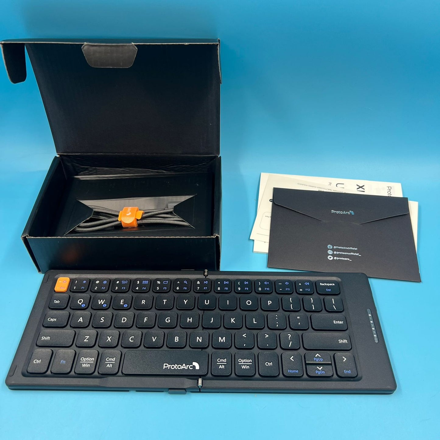 ProtoArc - Teclado compacto plegable XK04 inalámbrico