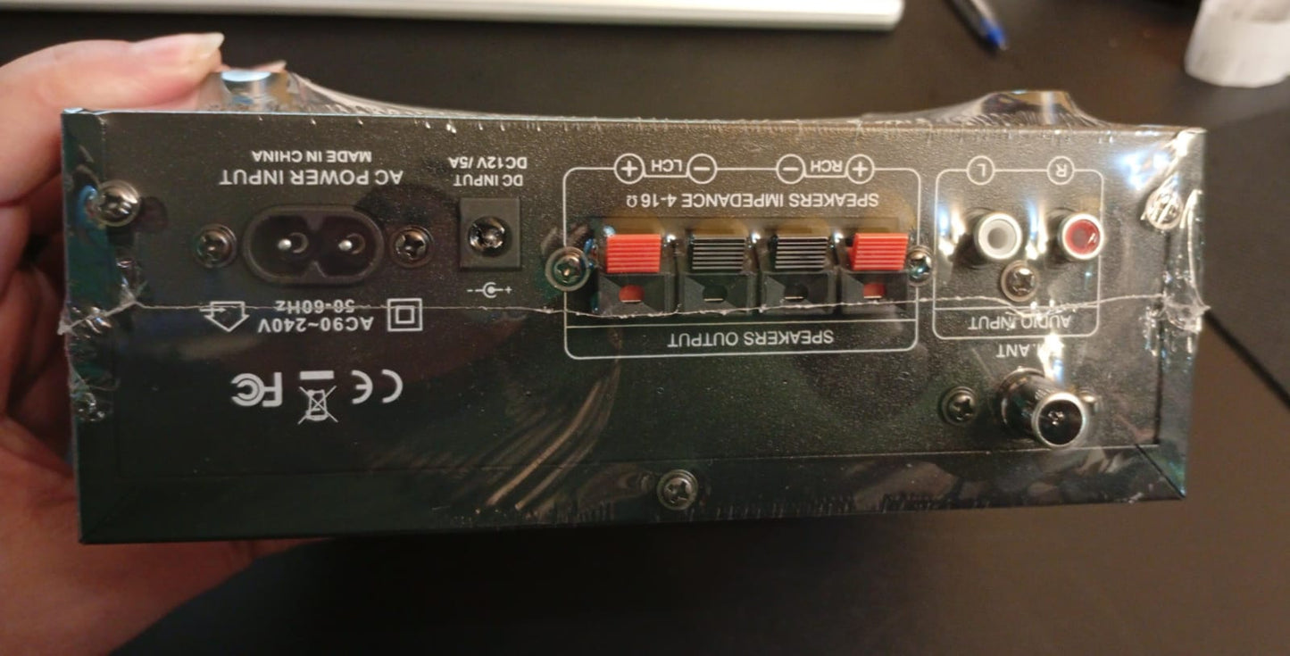 Amplificador de audio estéreo, 300W, Daakro AK45, control remoto.