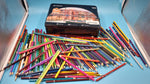 Lápices de colores profesionales para dibujar. caja abierta