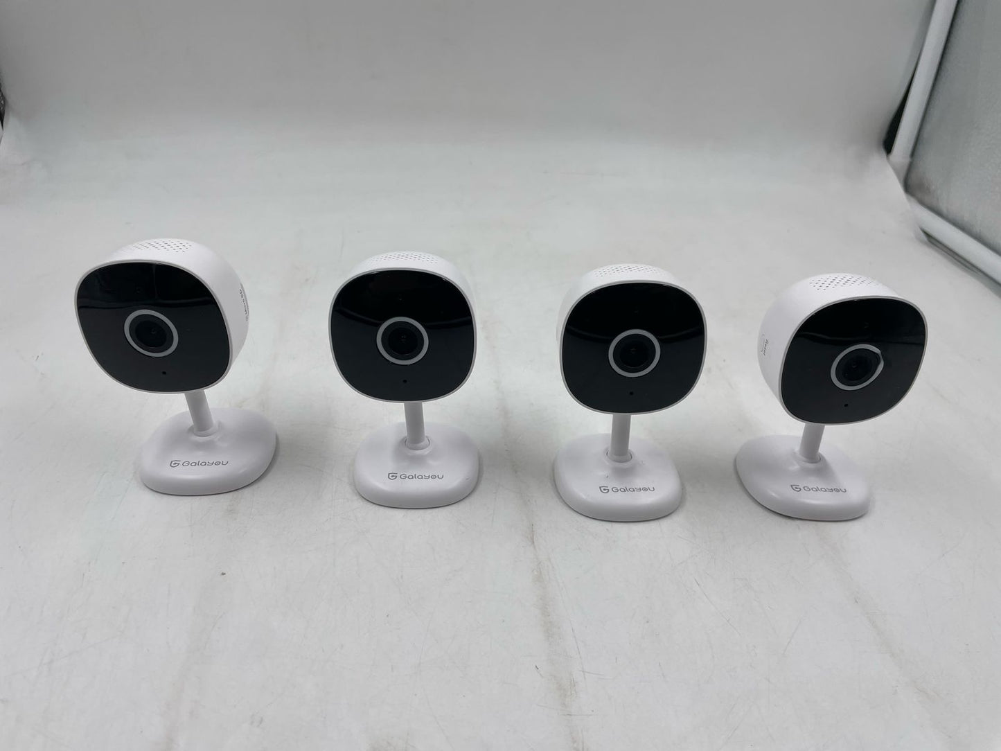 Cámaras de interior para seguridad en el hogar 2K.(USADA)