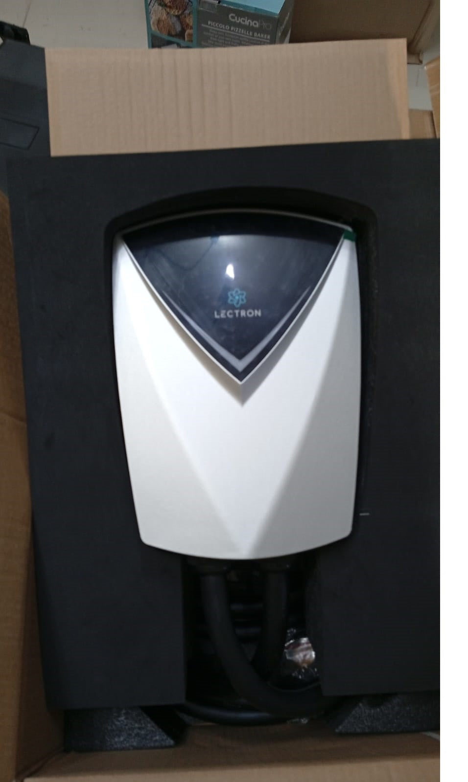 Estación de carga, para vehículos eléctricos de 48 amp.