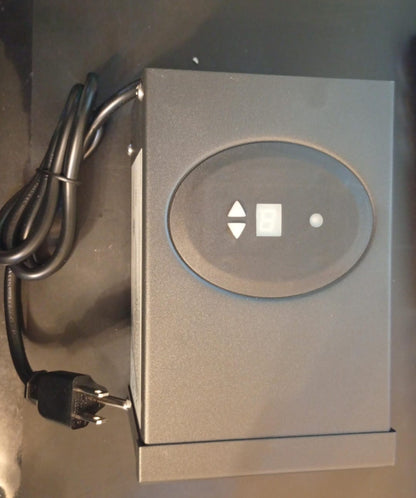 Transformador de paisaje de bajo voltaje, 120V AC a 12V AC.