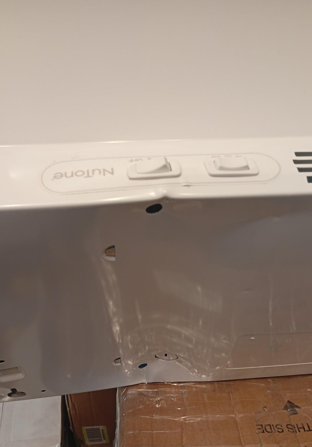 Campana extractora NuTone, RL6200, 24", sin conductos, (DETALLES).