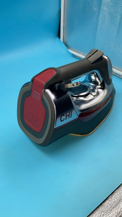 Plancha Vapor Profesional CHI 13102 Cable Retráctil