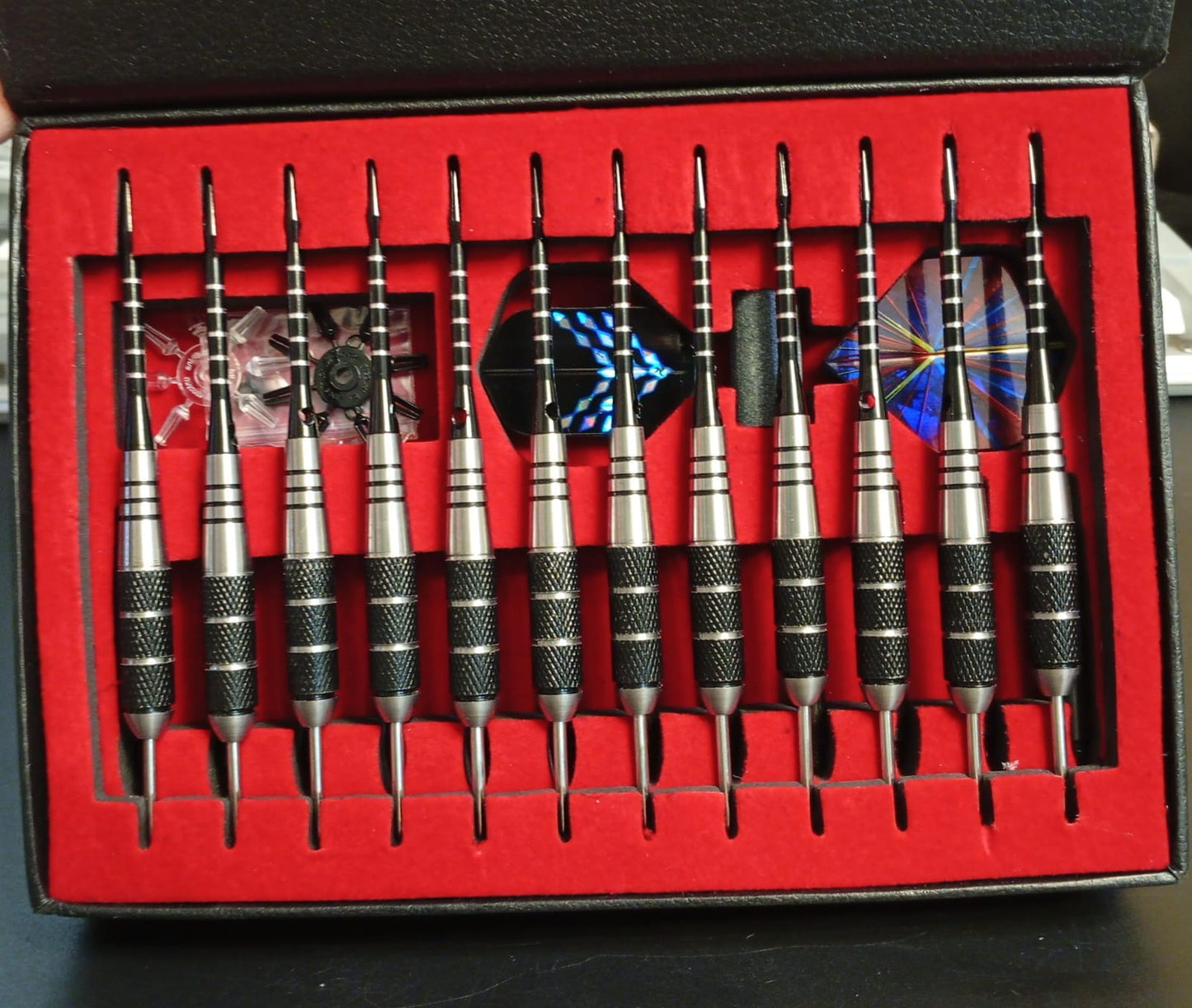 Juego de dardos con punta de acero WINSDART (paquete de 12).