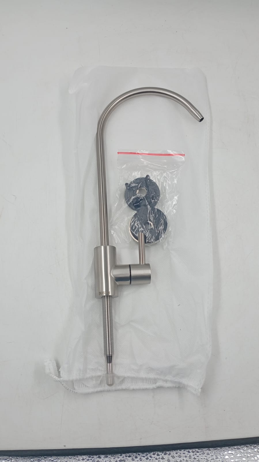 SimPure, Sistema dispensador de agua con filtro de ósmosis inversa.
