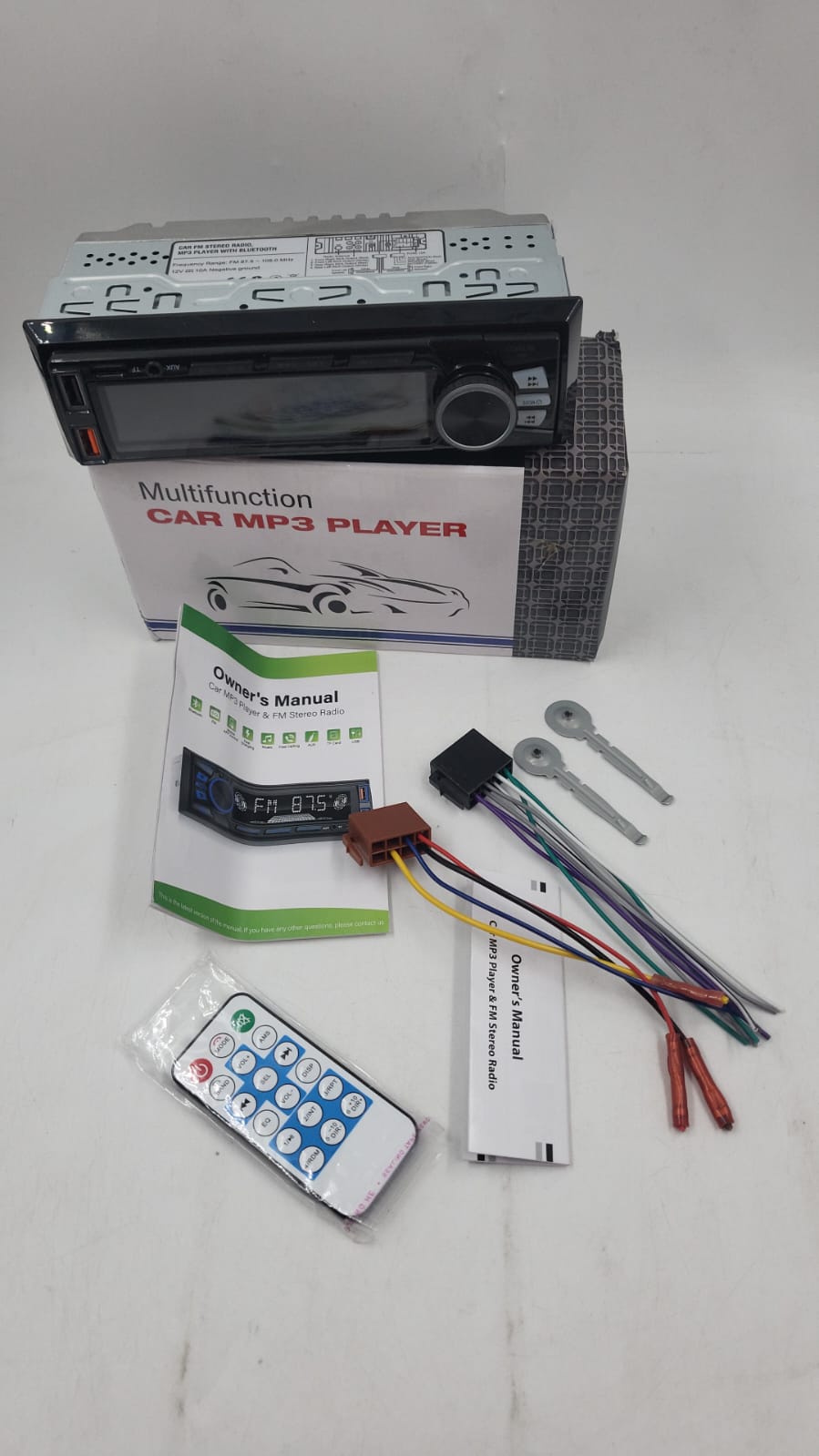 Reproductor multimedia para coche KW con Bluetooth, USADO.