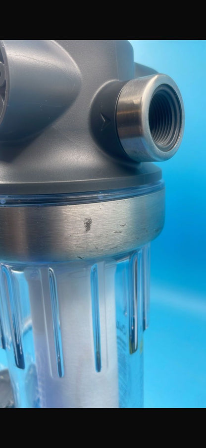 Sistema de filtro de agua Culligan WH-S200-C de 3/4".(USADO)