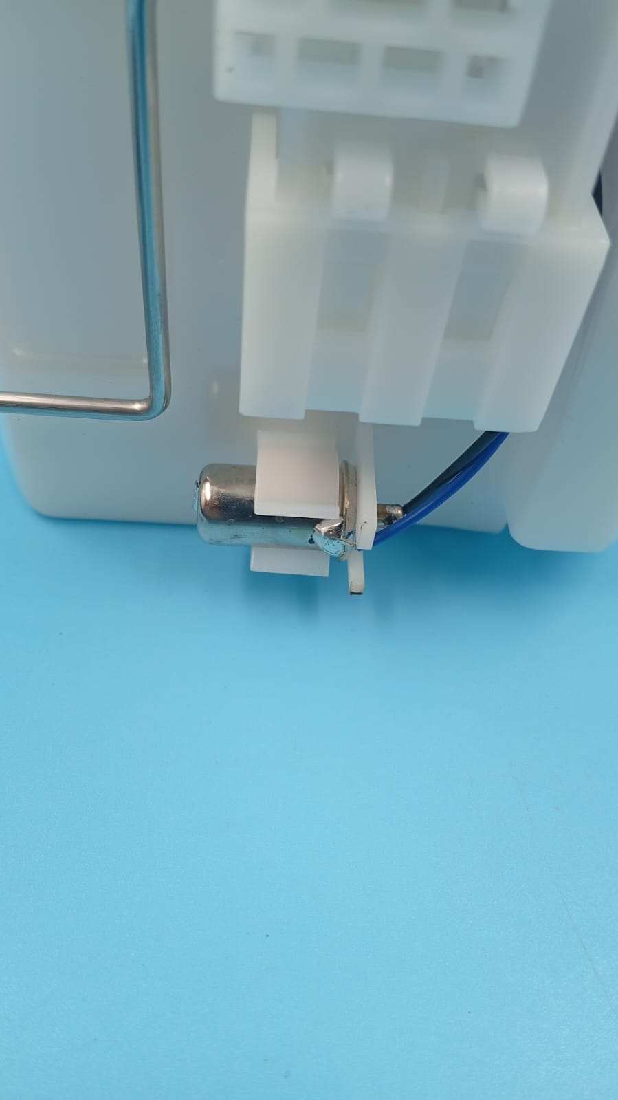 Bomba de combustible eléctrica, A-Premium, Nissan Sentra 02-06.