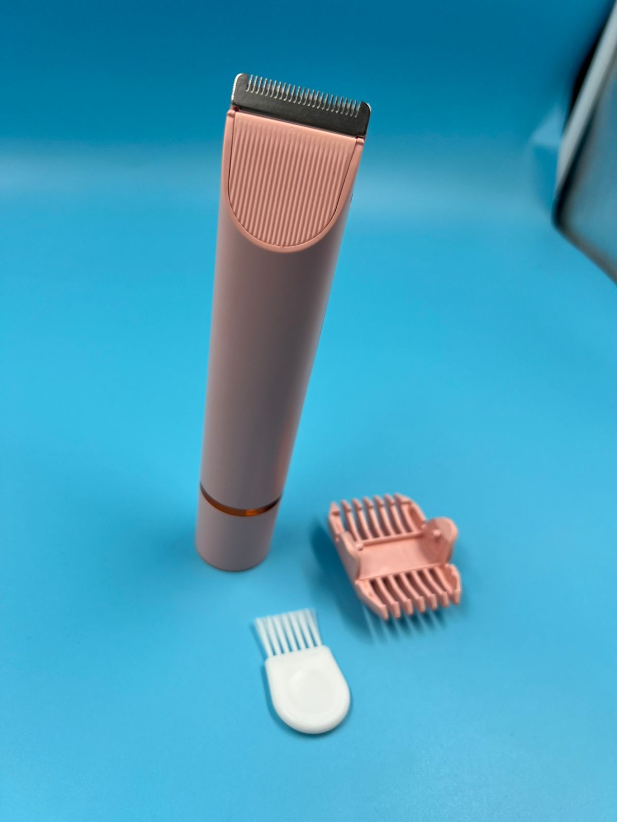 Afeitadora eléctrica Beauty Bloom 2 en 1