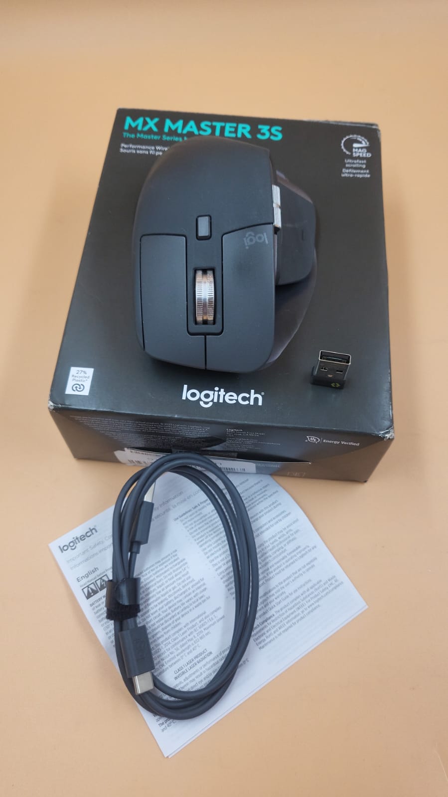 Mouse Inalámbrico Logitech MX Master 3S Scrolling Ultra-rápido, 8K dpi.