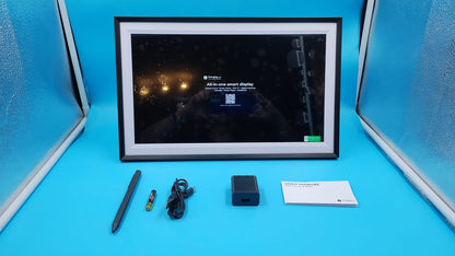 Pantalla inteligente de 15.6" con calendario, Apps Android y Portaretrato.