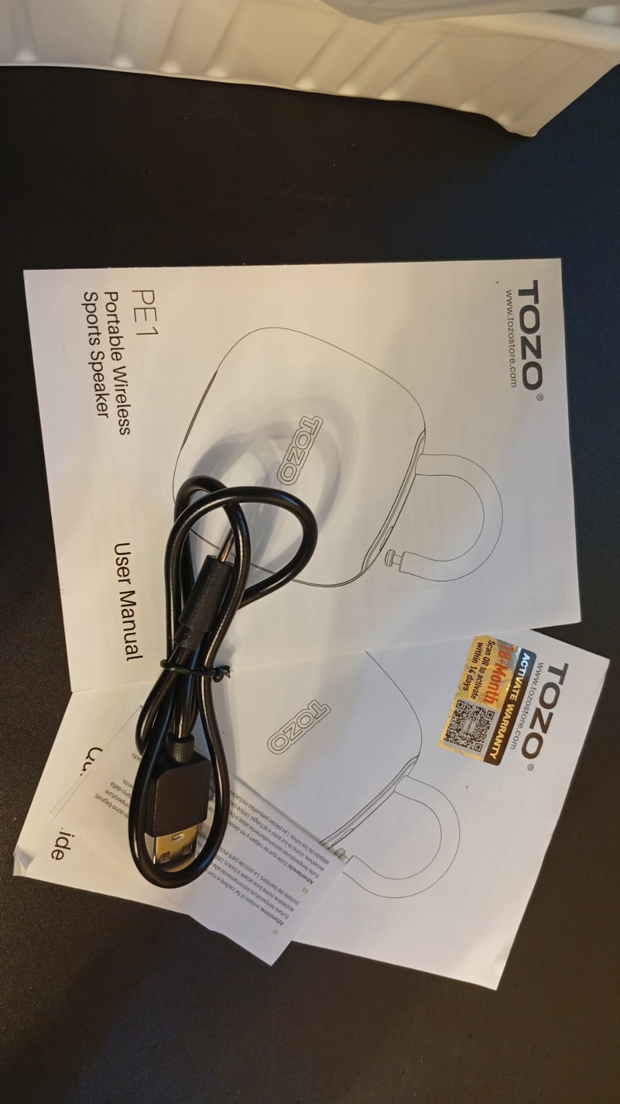 Altavoz Bluetooth portátil con mosquetón ajustable, TOZO PE1