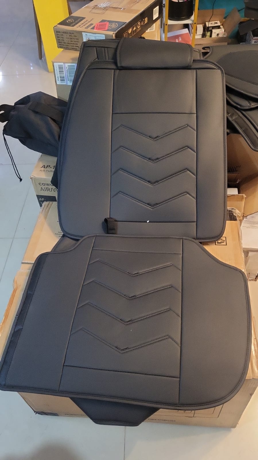 Funda de Asiento de Cuero para Acura TLX 2021 todo negro.