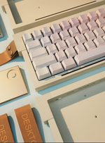 Teclado Mecanico Desktop Tribe DT60, Customizable y chasis de aluminio.