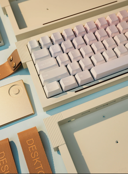 Teclado Mecanico Desktop Tribe DT60, Customizable y chasis de aluminio.