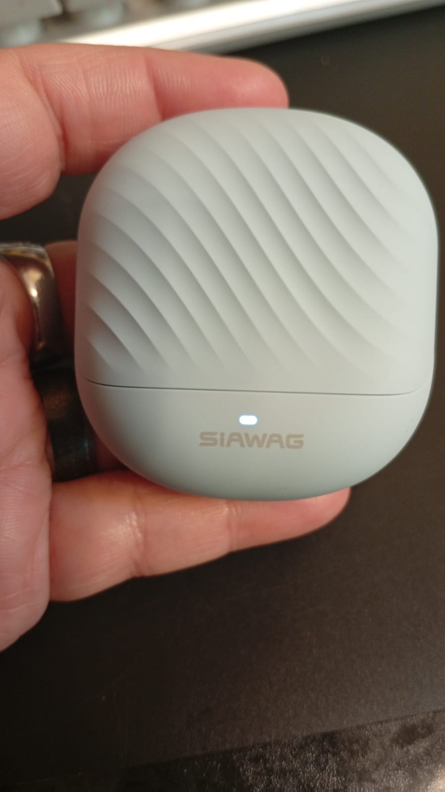 Auriculares inalámbricos, intrauditivos, Bluetooth 5.4. Siawag.