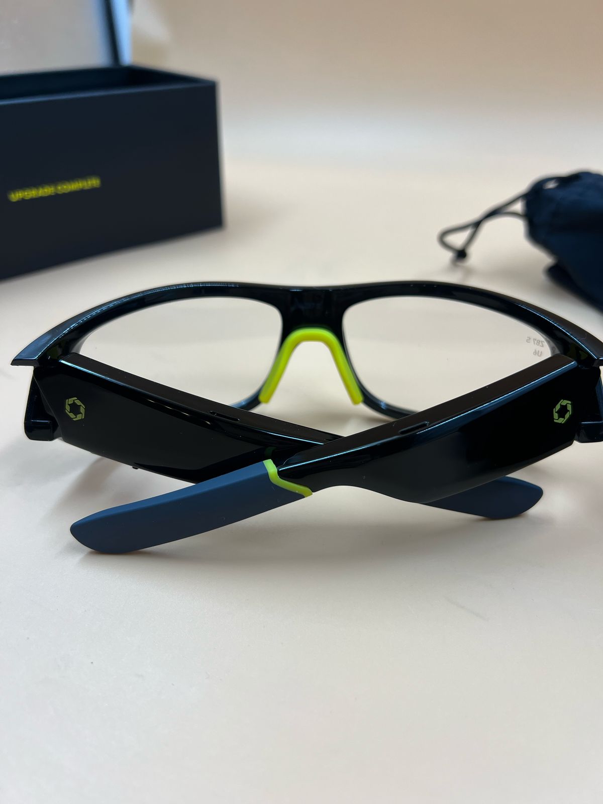 Lentes inteligentes de armadura Lucyd