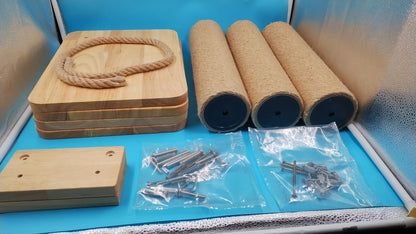 Rascador de pared para gatos FUKUMARU, de yute y madera de caucho.