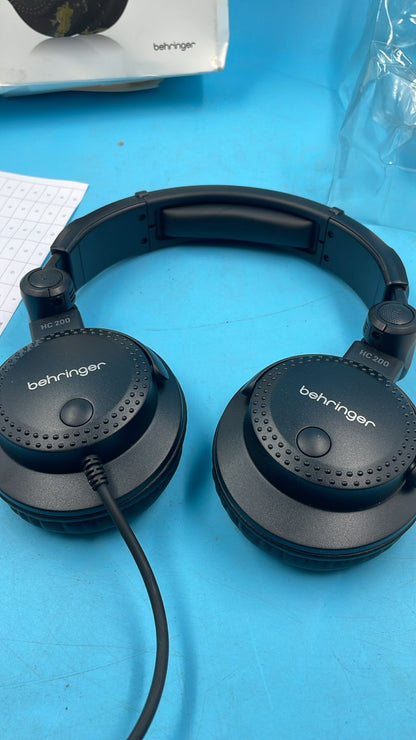 Auriculares Profesionales Cerrados Behringer Hc 200