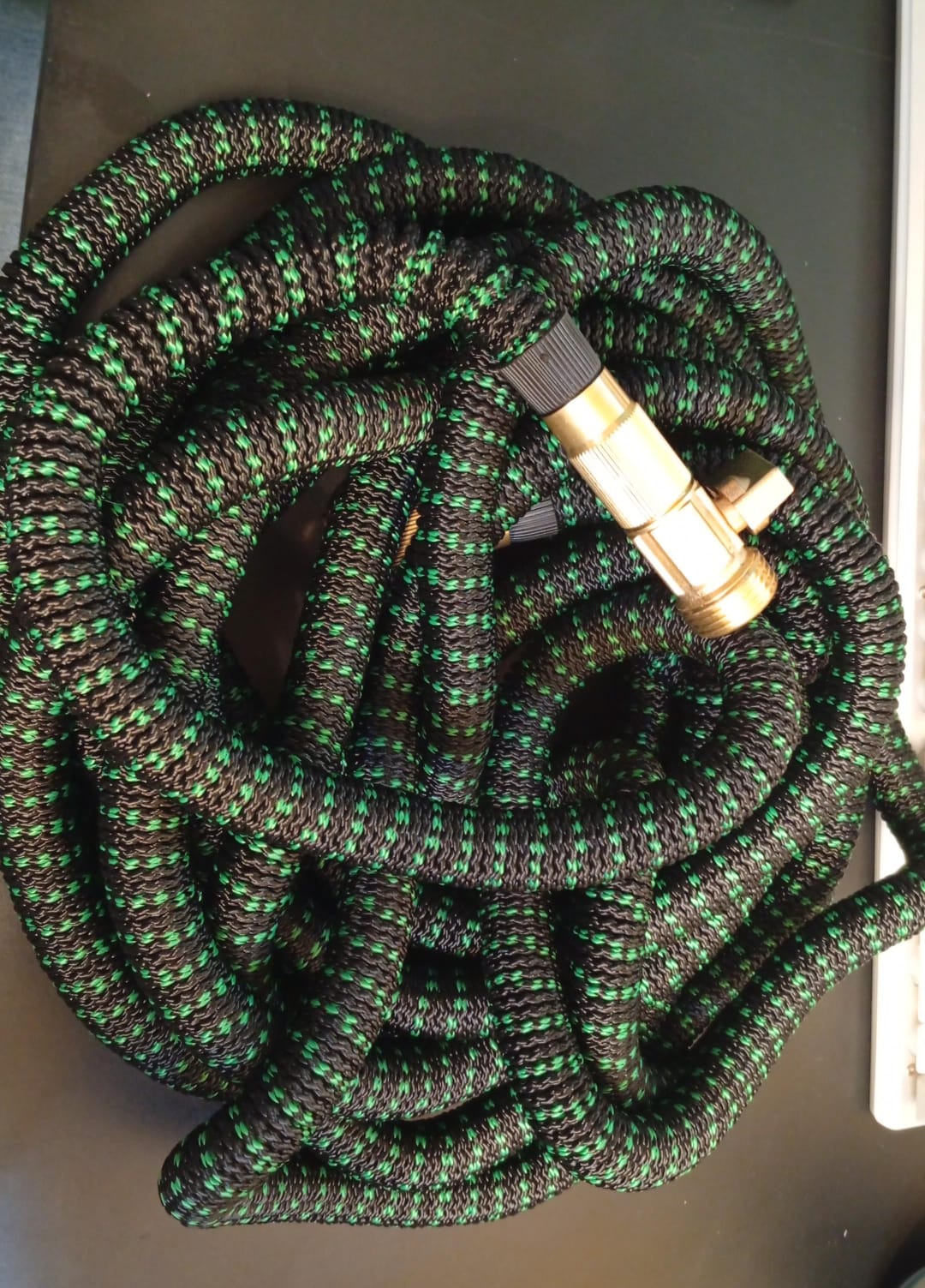 Manguera de Jardín, 75FT/22.5Mts, Expandible con boquilla 10 modos.