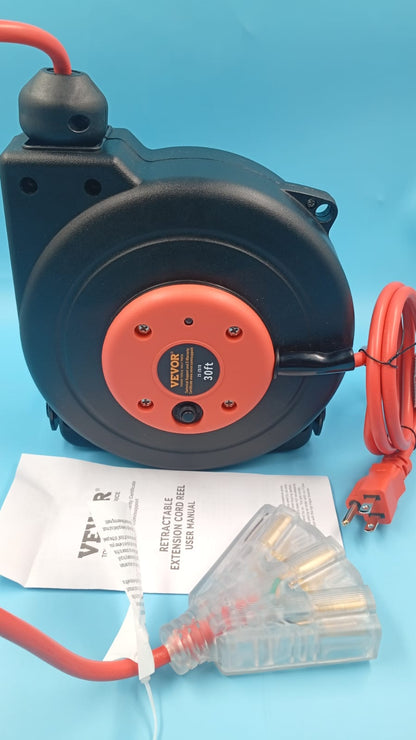 Carrete de cable de extensión retráctil Vevor, 30 ft toma triple iluminada