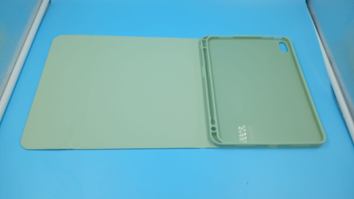 Funda Kenke para iPad de 11", con teclado, Bluetooth, portalápices.(USADO).