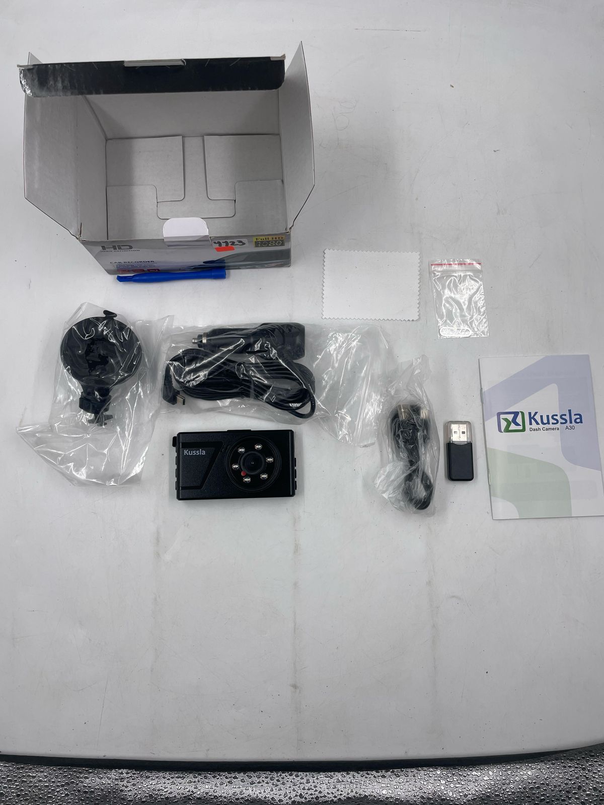 Cámara frontal para salpicadero,de tablero con tarjeta SD de 32 GB.