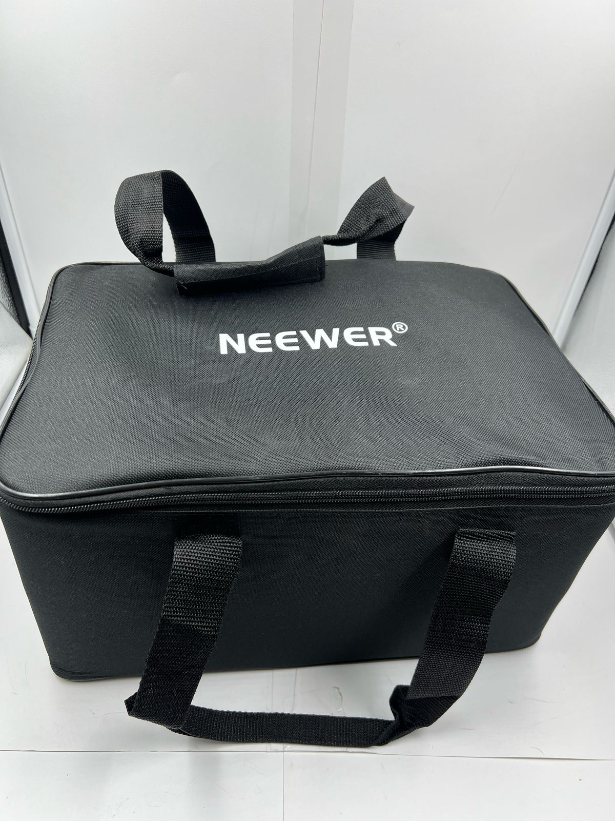 NEEWER FS230 Luz de Video COB de 230W