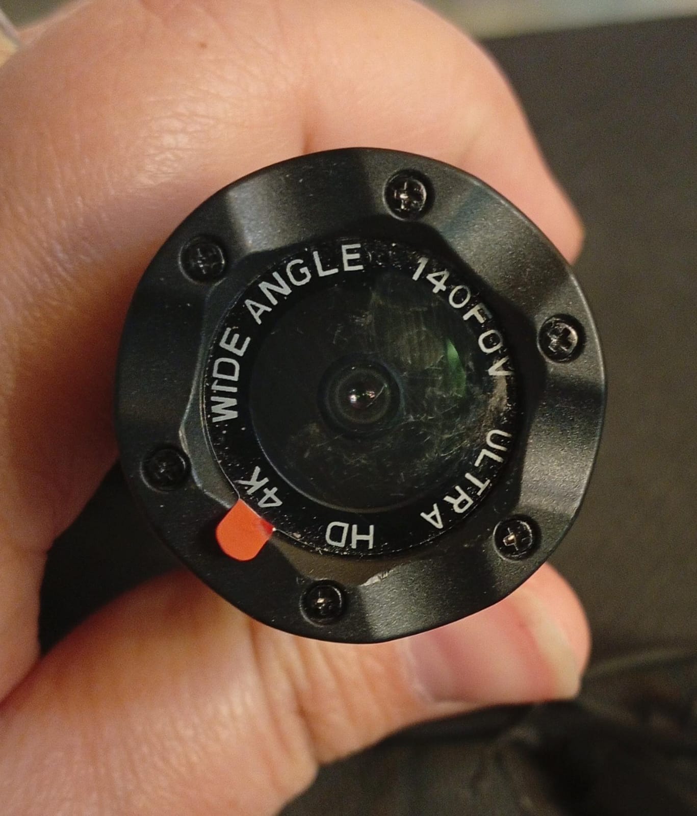 Cámara de Acción Deportiva HD 1080P, WiFi, (USADO).