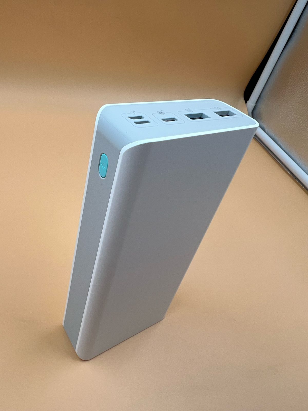 Bateria powerbank portatil Romozz 30000mAh