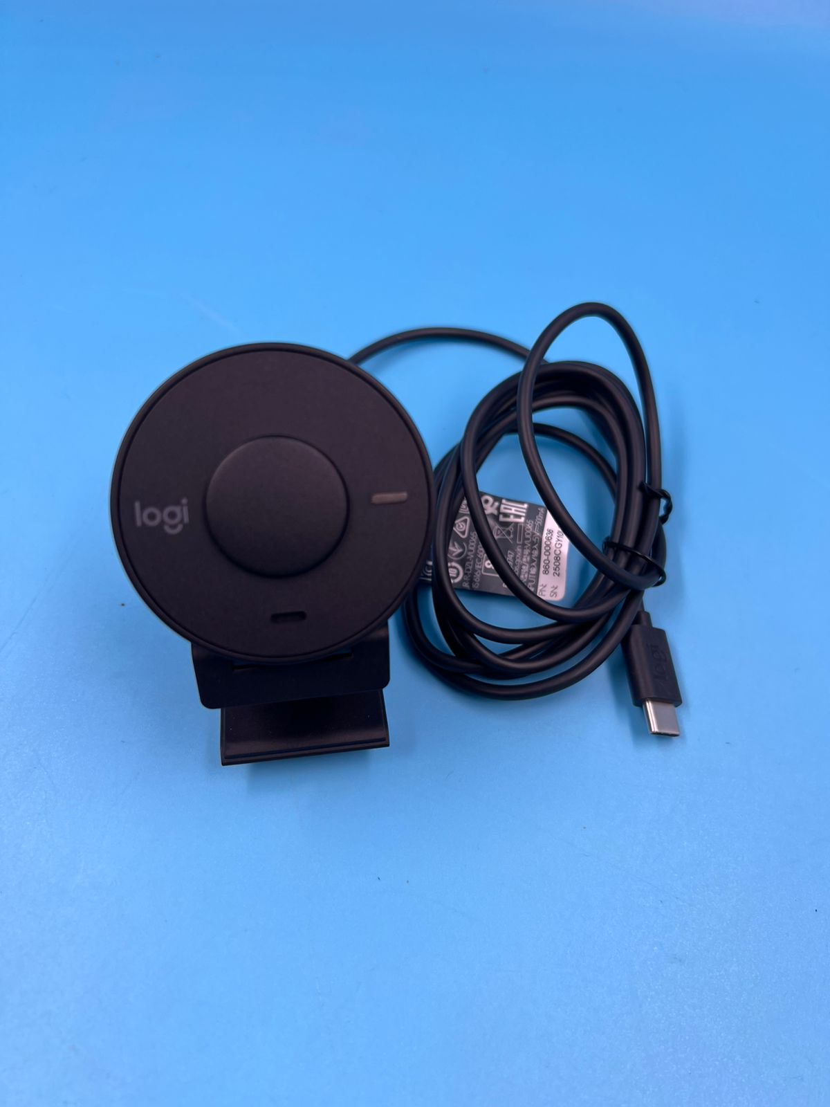 Logitech Brio 301 Cámara Web Obturador de privacidad (USADO)