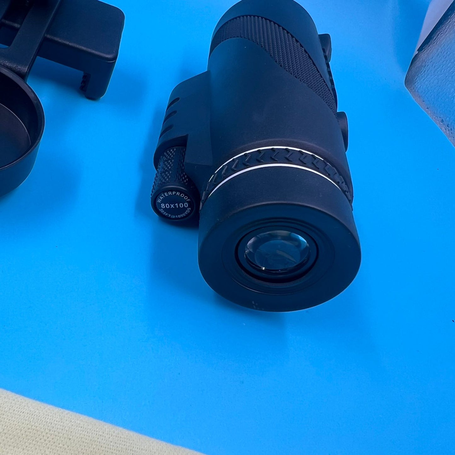 Monocular Compacto portátil de Alta Potencia y definición 80x100