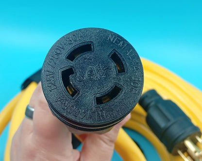Cable de extensión NEMA L14-30P/L14-30R, Calibre 10, Gen. de Bloqueo.