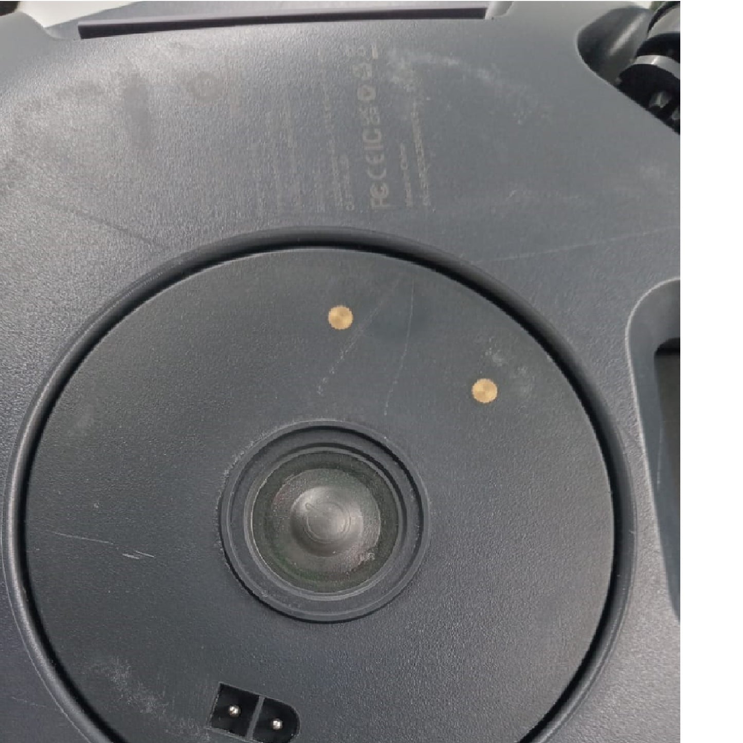 Aspirador robótico inalámbrico para piscina, (USADO) HYDRUS