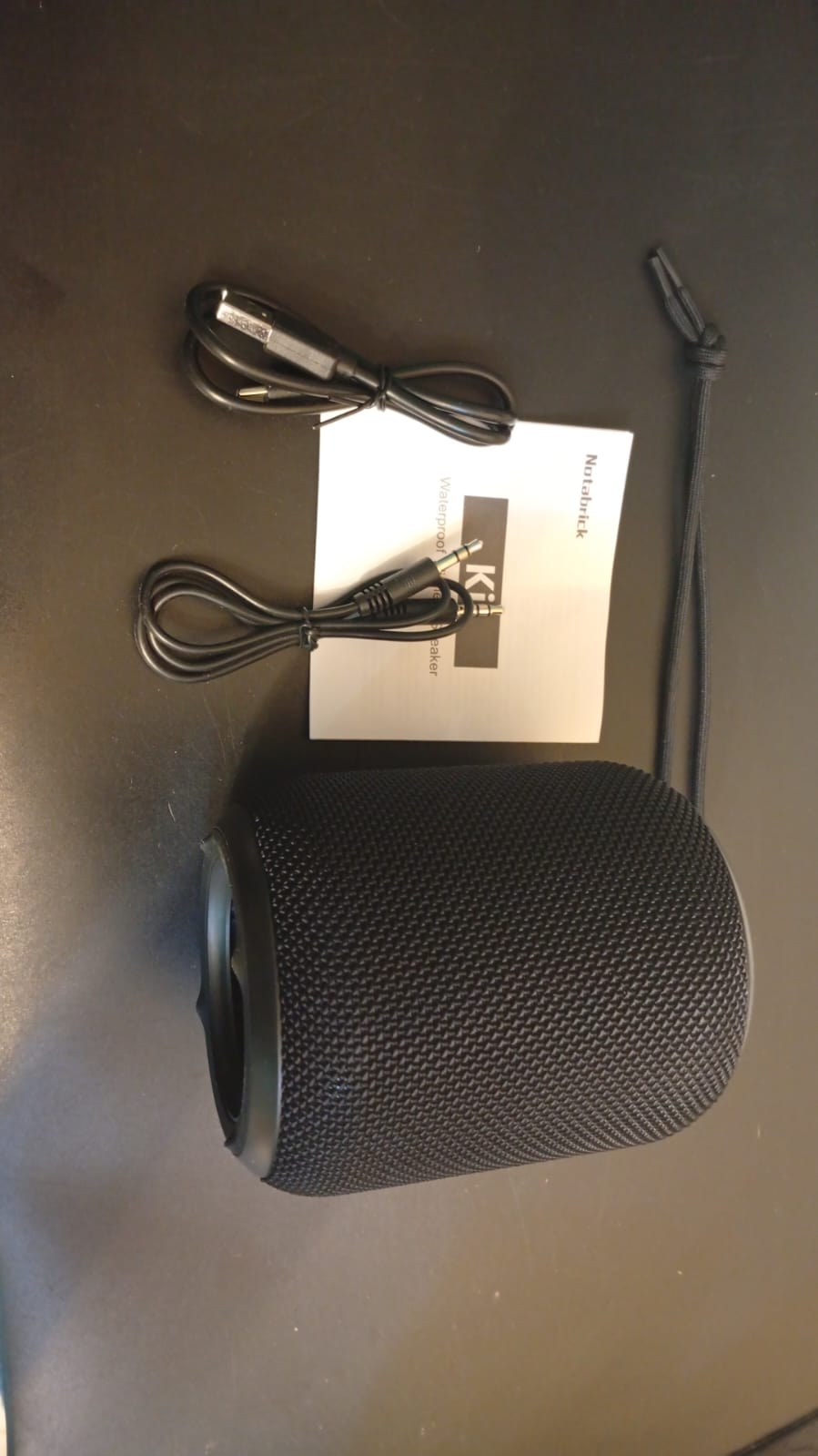 Altavoz, bocina inalámbrica portátil, Bluetooth, impermeable.