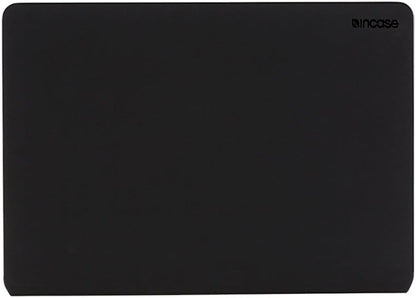 Funda Incase Snap Jacket para MacBook Pro, 13", flexible.
